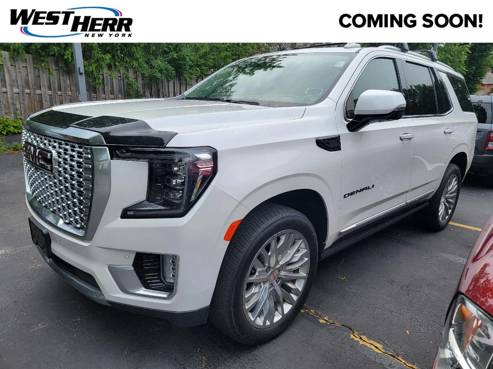 Used 2024 White Frost Tricoat GMC Denali image 1