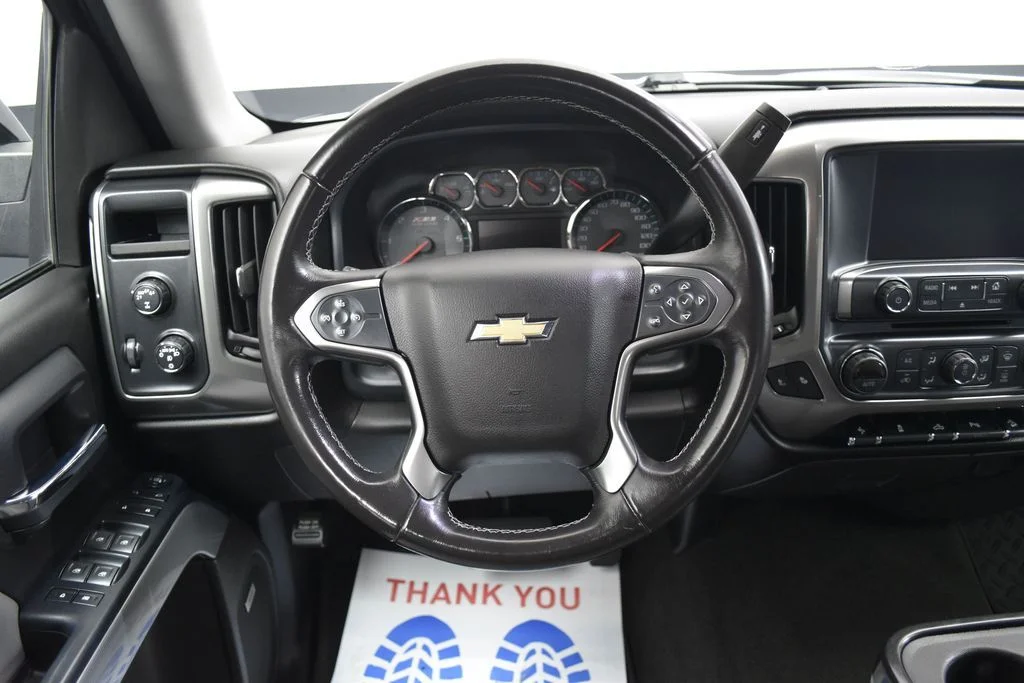 Used 2018 Black Chevrolet LT image 8