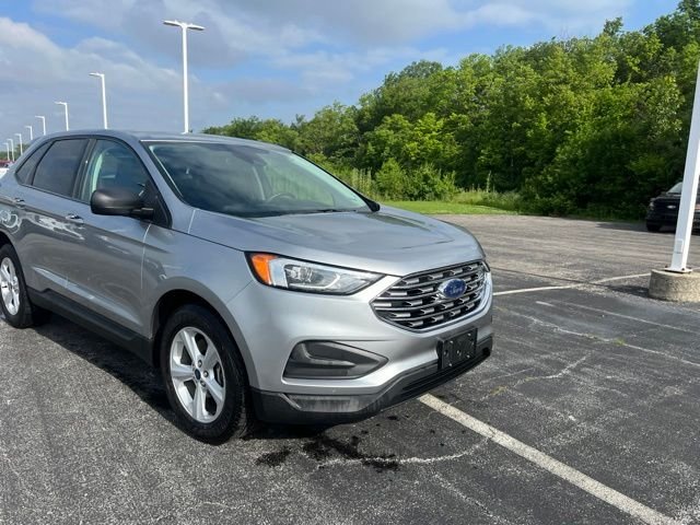 Used 2020 Silver Metallic Ford SE image 6