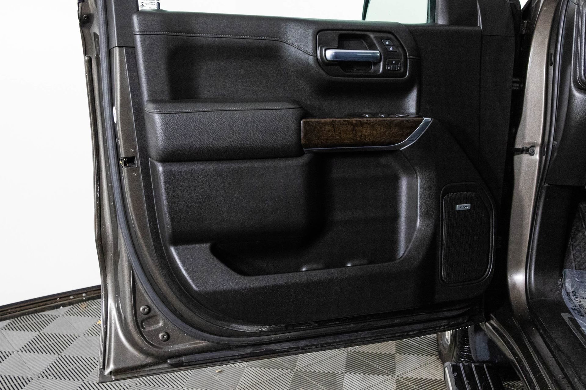 2020 GMC SIERRA - Image 30