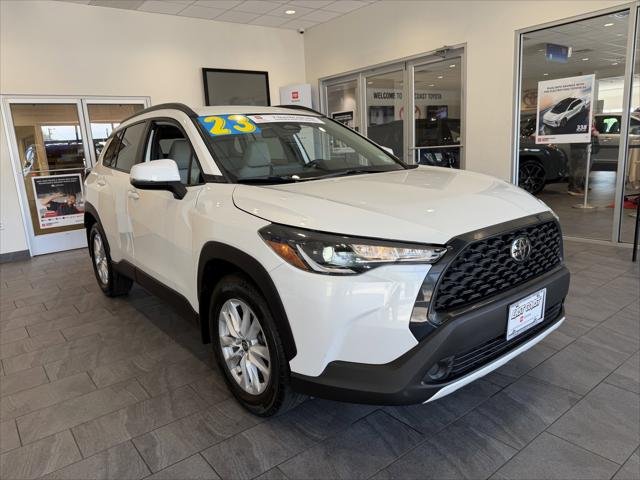 Certified Used 2023 WIND CHILL PEARL Toyota  image 45