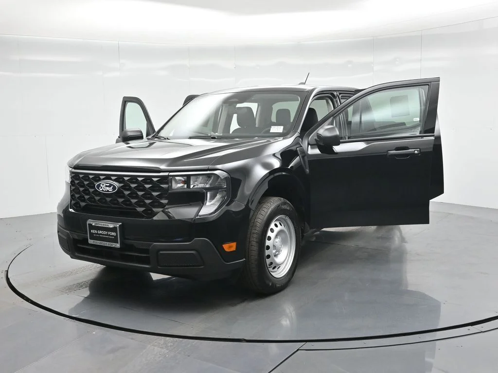 Used 2025 Black Ford XL image 29
