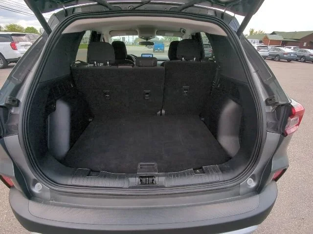 Used 2024  Ford Active image 31