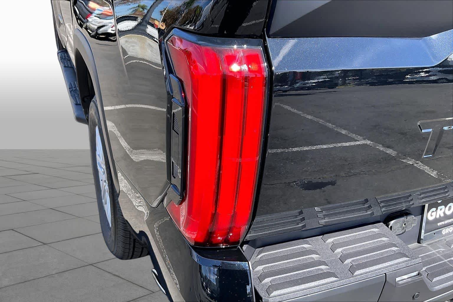 New 2026 Midnight Black Metallic Toyota SR5 image 14