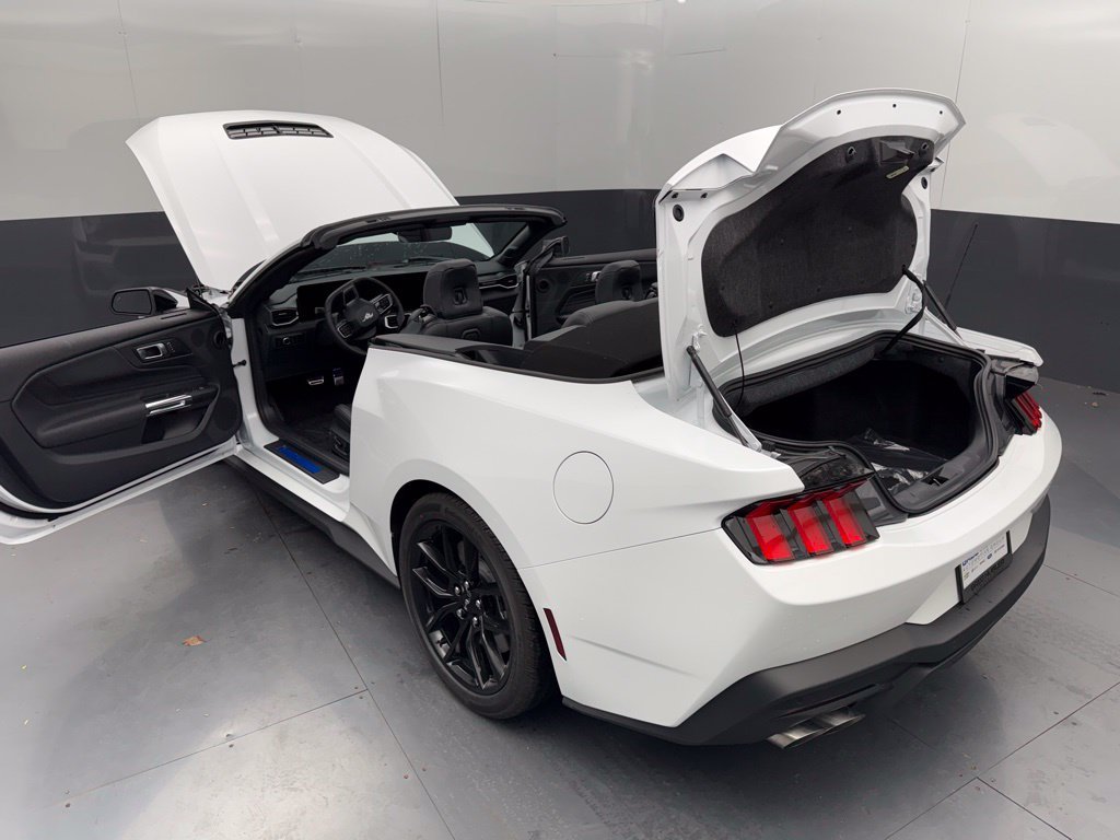 2025 Ford Mustang GT Premium Convertible - Photo 20