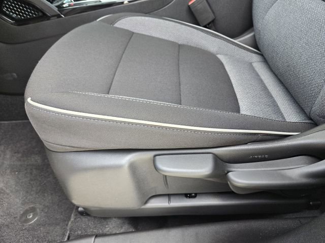 New 2026 Summit White Chevrolet LT image 19