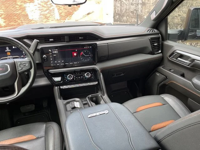 2024 GMC Sierra 2500HD AT4 - Photo 26