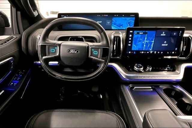 2025 Ford Expedition Platinum - Photo 6