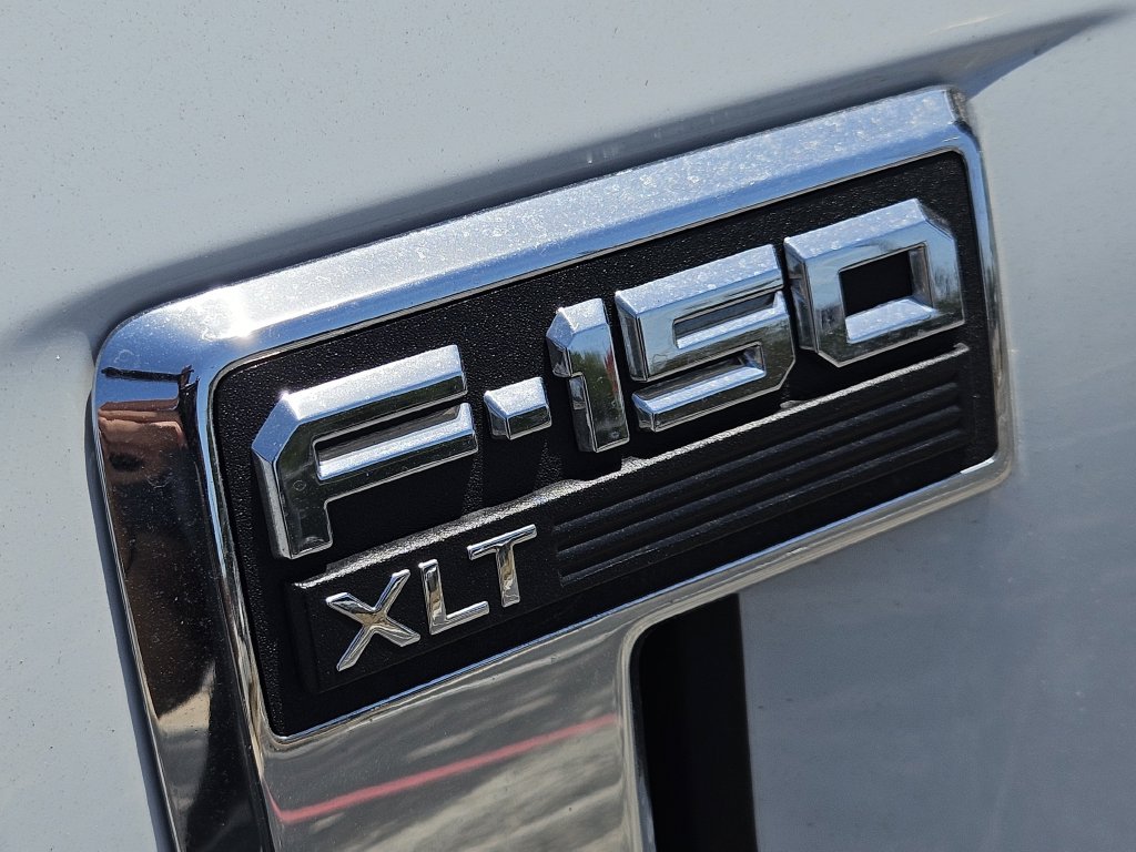Used 2025 White Ford XLT image 12