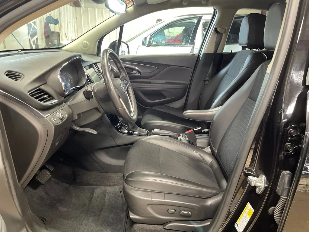 Used 2022 Black Buick Preferred image 14