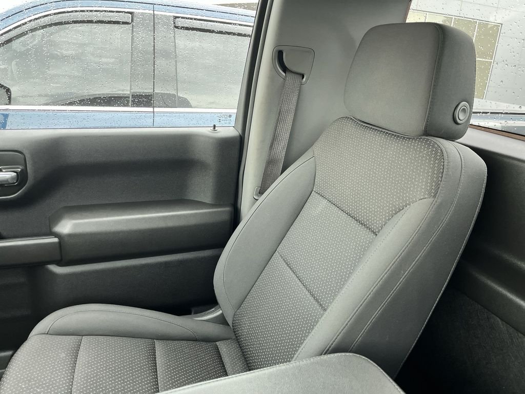 Used 2024 White Chevrolet WT image 20