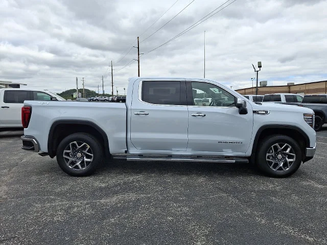 New 2026 Glacier White Tricoat GMC SLT image 7