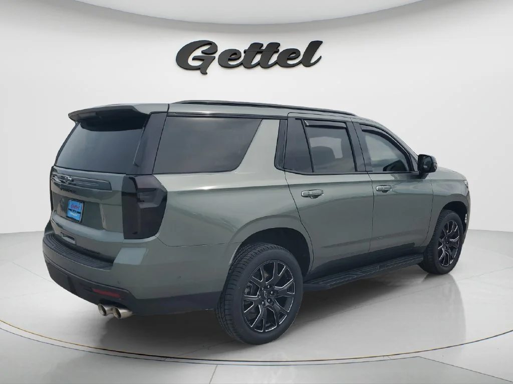 Used 2023 SILVER SAGE METALLIC Chevrolet Premier image 5