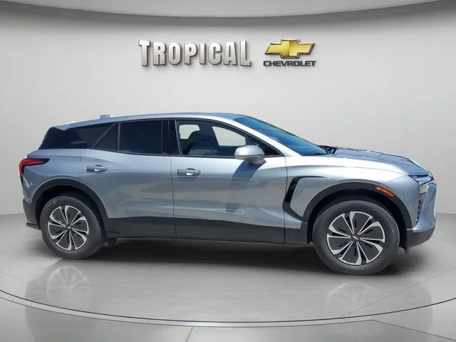 New 2025 Sterling Gray Metallic Chevrolet LT image 6