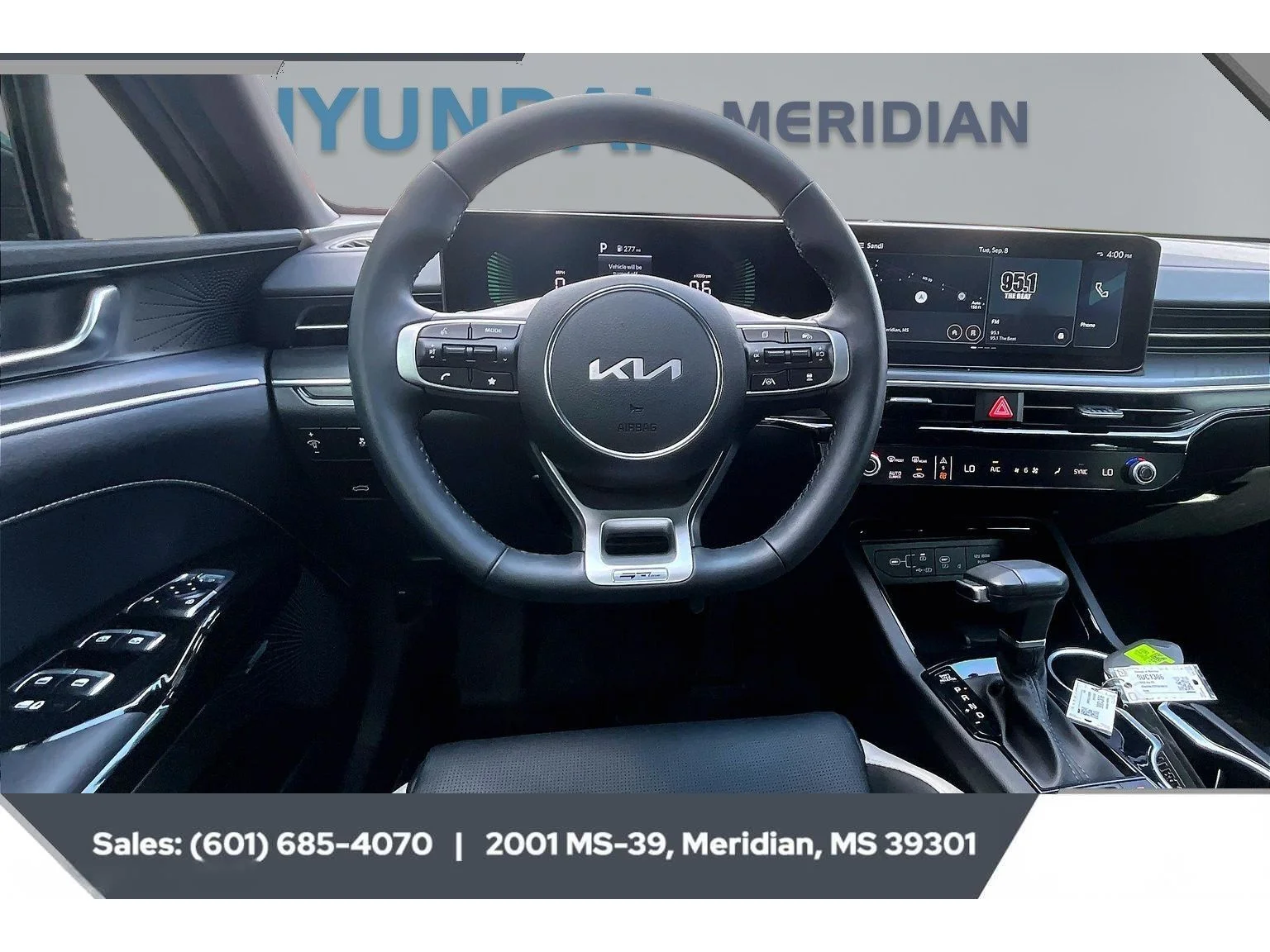 Used 2026 Wolf Gray Kia GT-Line image 5