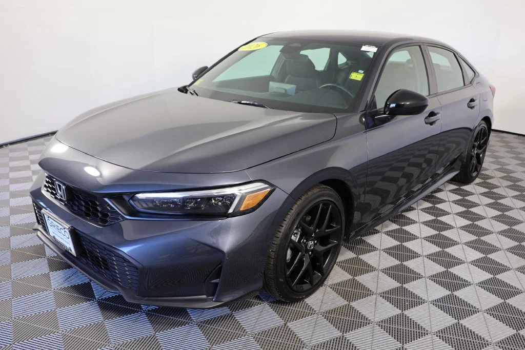 Used 2026  Honda Sport image 4