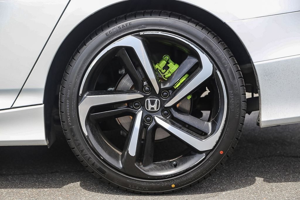 Used 2019 Platinum White Pearl Honda Sport image 11