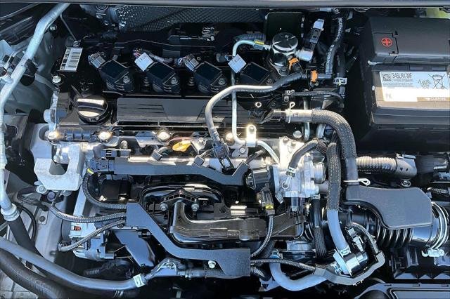 Certified Used 2024 CLASSIC SILVER METALLIC Toyota  image 32