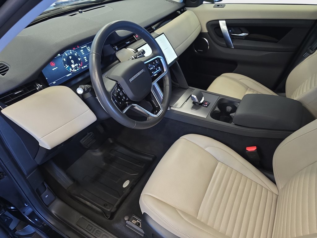 Certified Used 2025 Black Land Rover S image 19