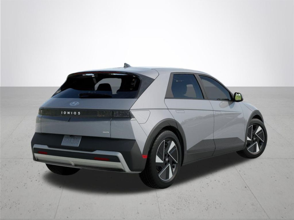 New 2026 Cyber Gray Hyundai SEL image 4