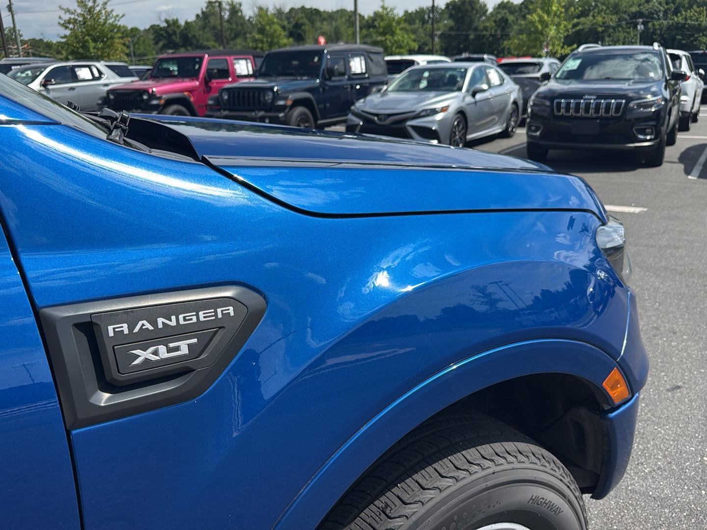 Used 2019  FORD  image 14