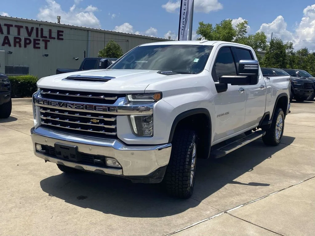 Used 2023 White Chevrolet LTZ image 38