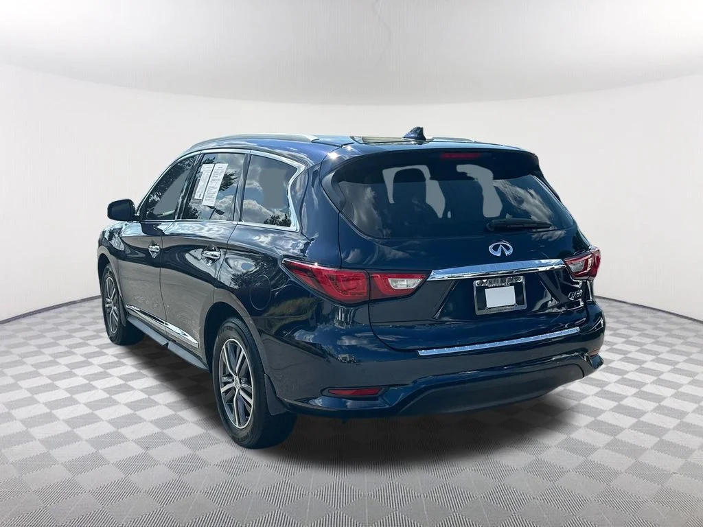 Used 2016 Blue INFINITI Base image 7