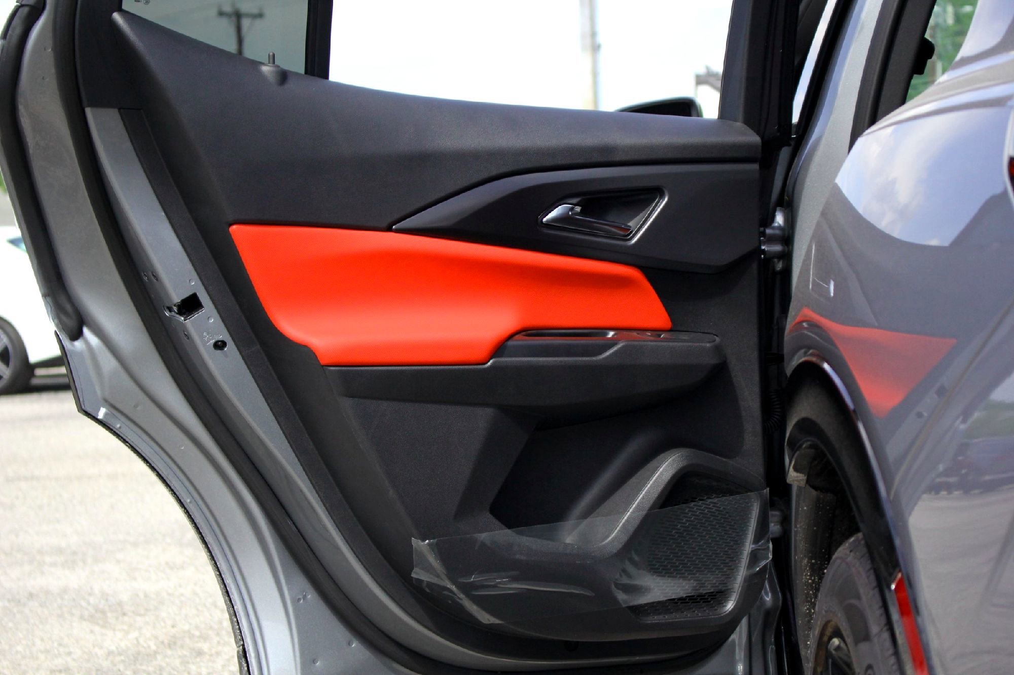2025 Chevrolet Equinox EV RS - Photo 19
