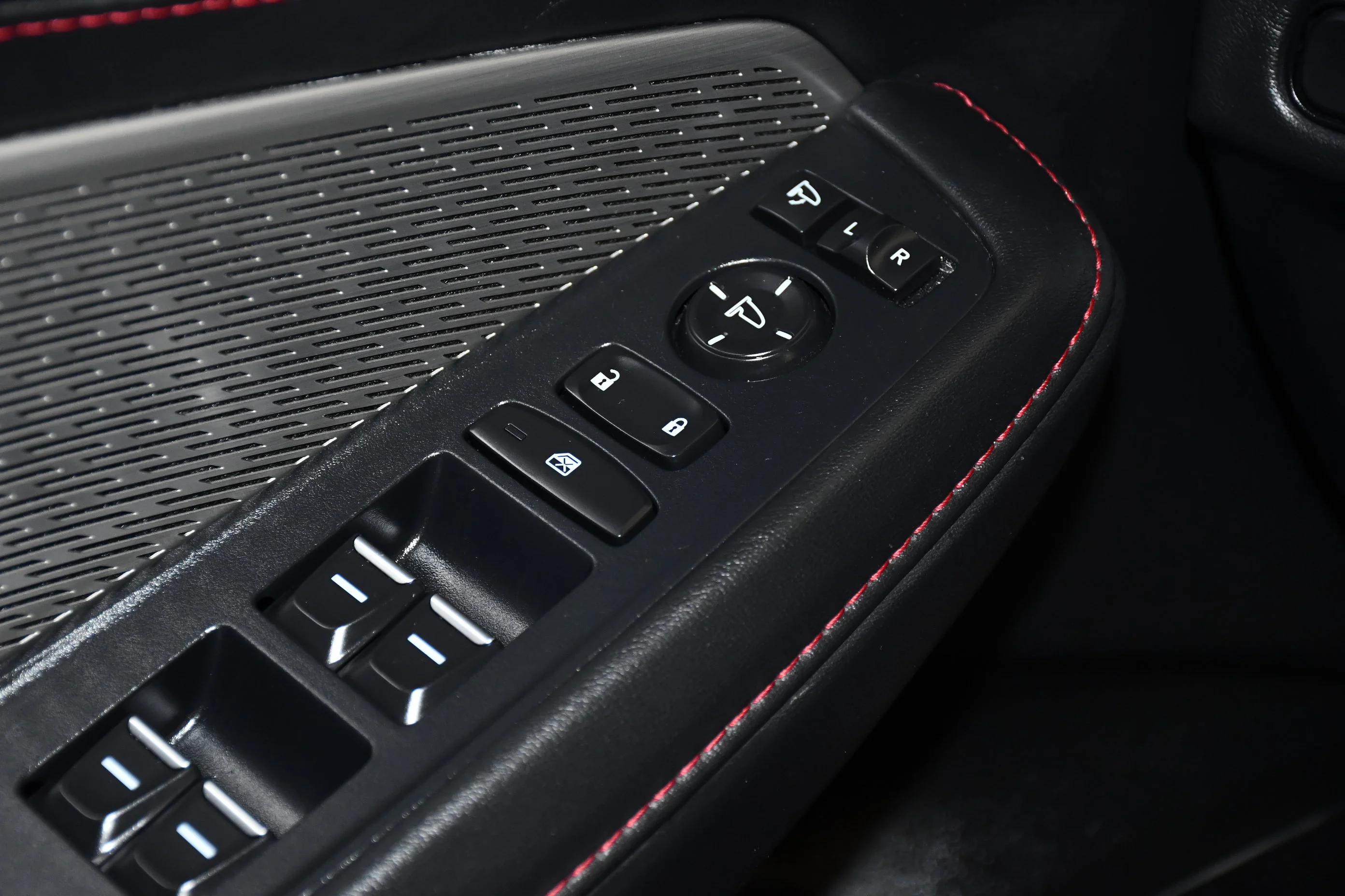 Used 2023 Performance Red Pearl Acura w/A-Spec Package image 35