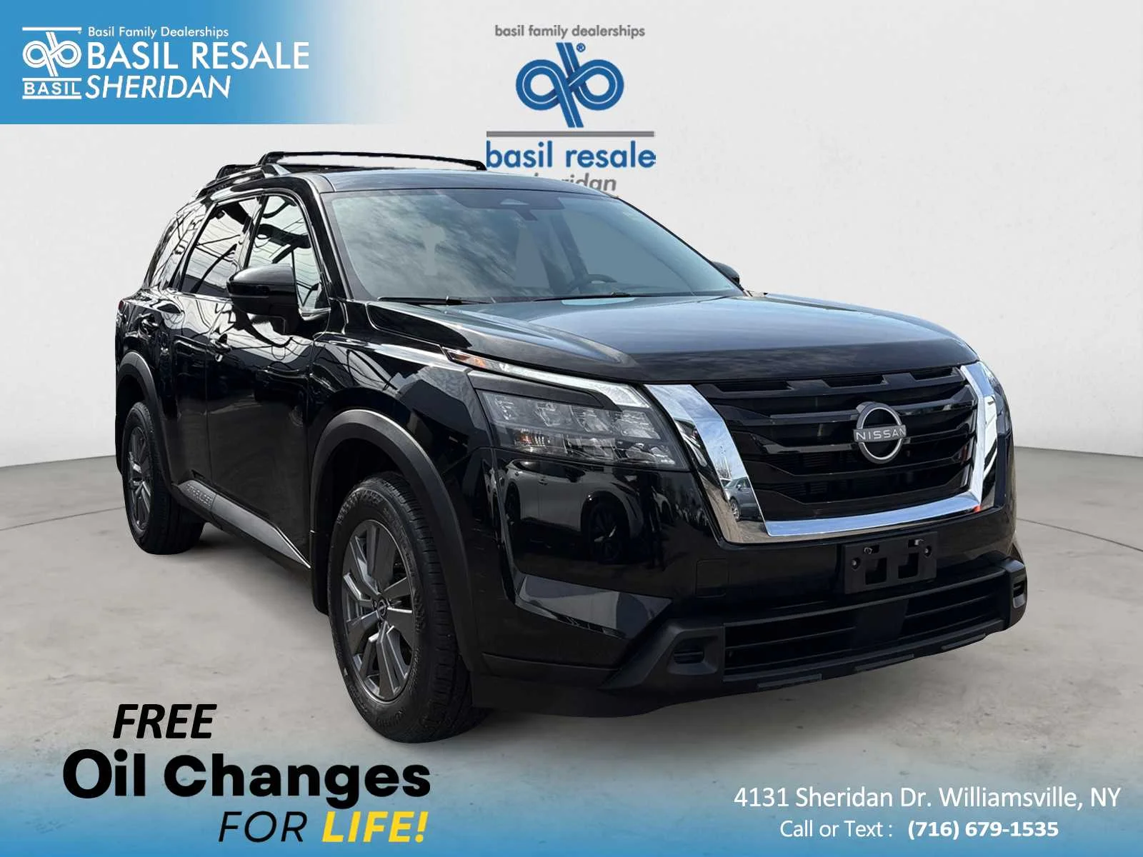 2025 Nissan Pathfinder SV 2WD's photo