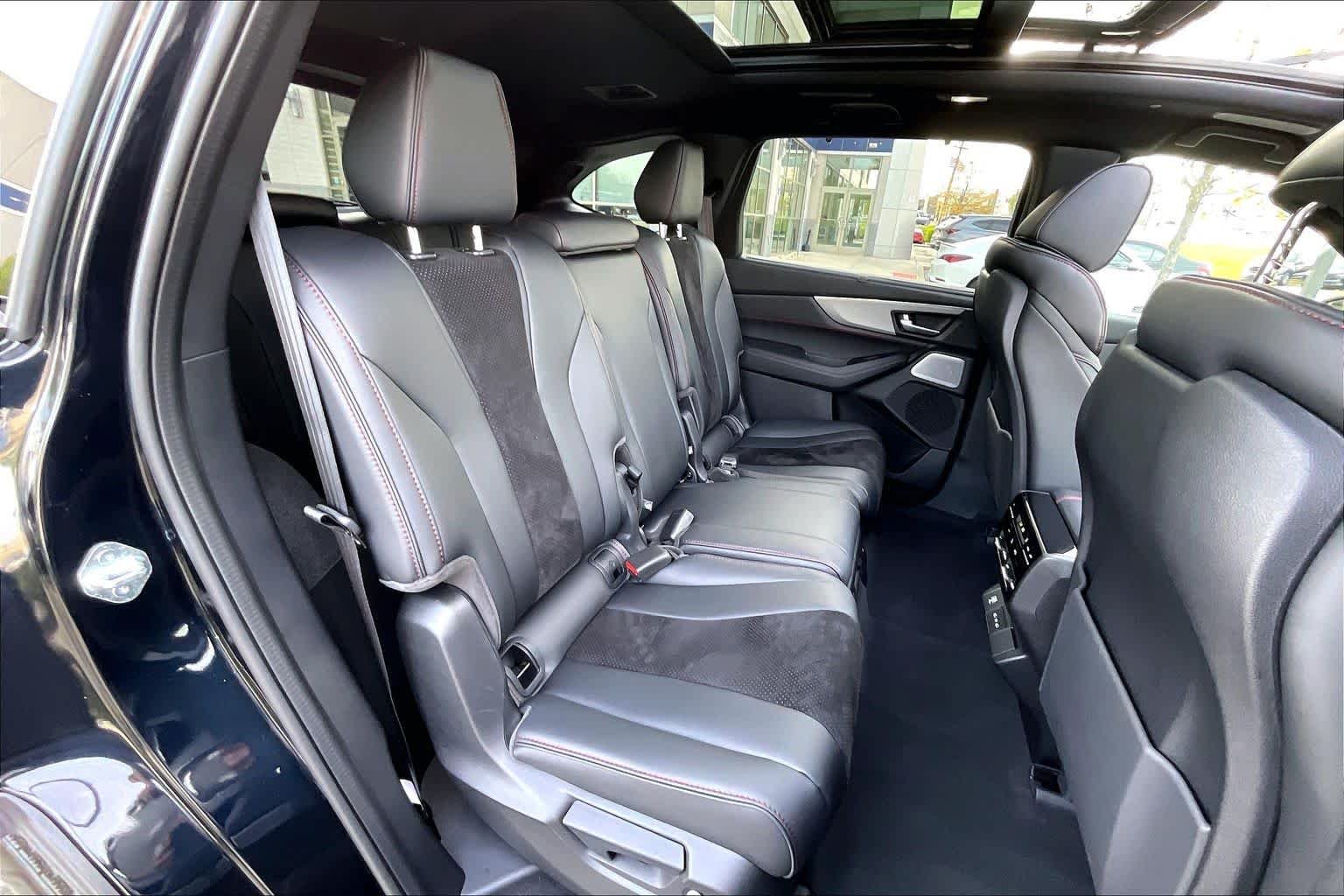 2026 Acura MDX A-Spec Package - Photo 19