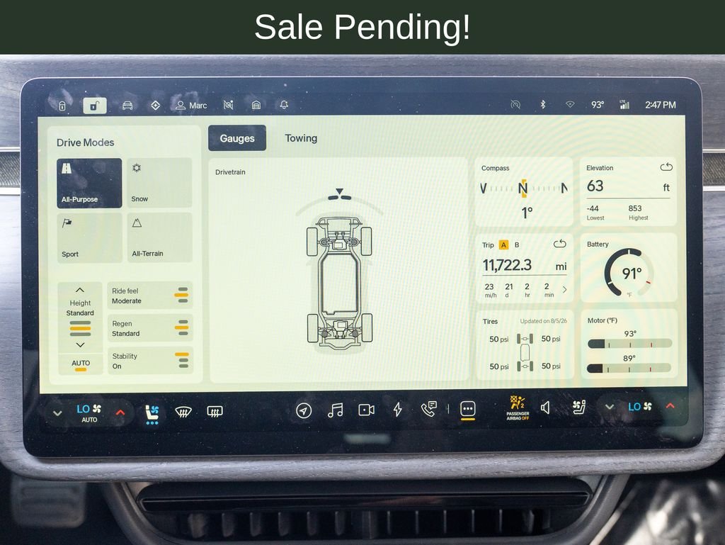 Used 2025 Black Rivian  image 28