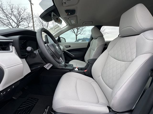 Used 2026 Blue Toyota LE image 22