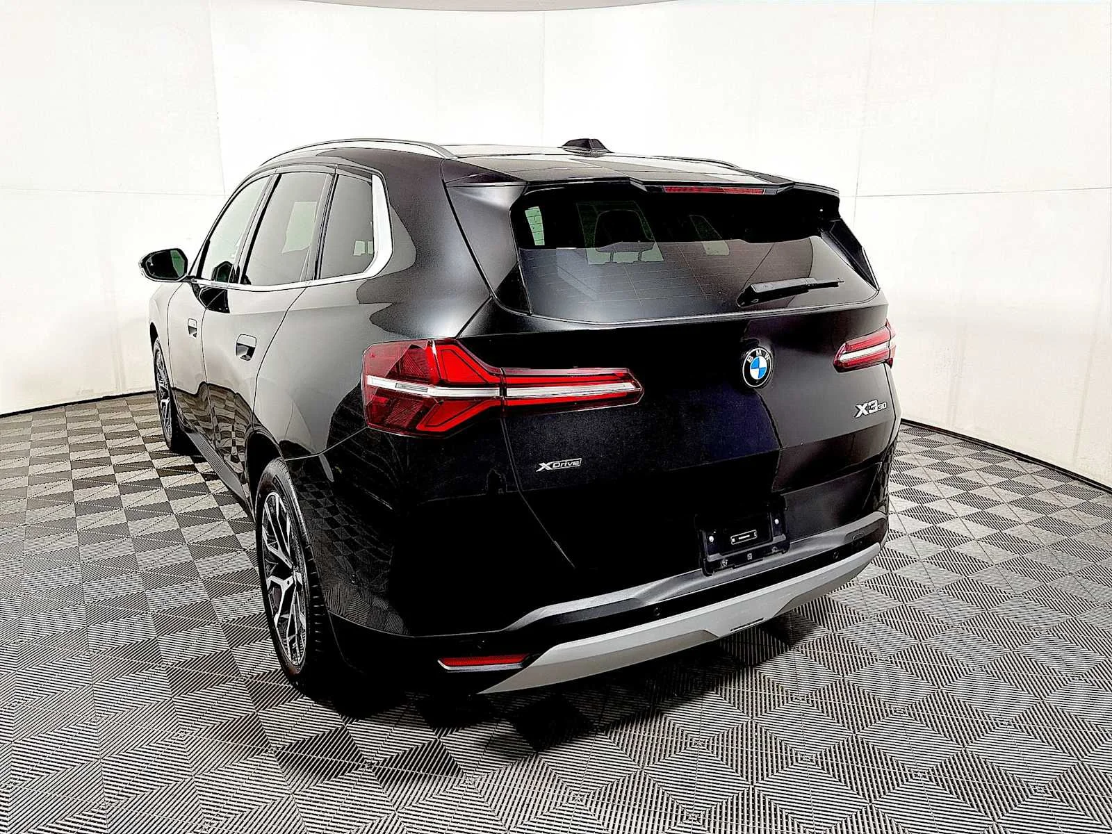 Used 2026 Black Sapphire Metallic BMW 30 xDrive image 5