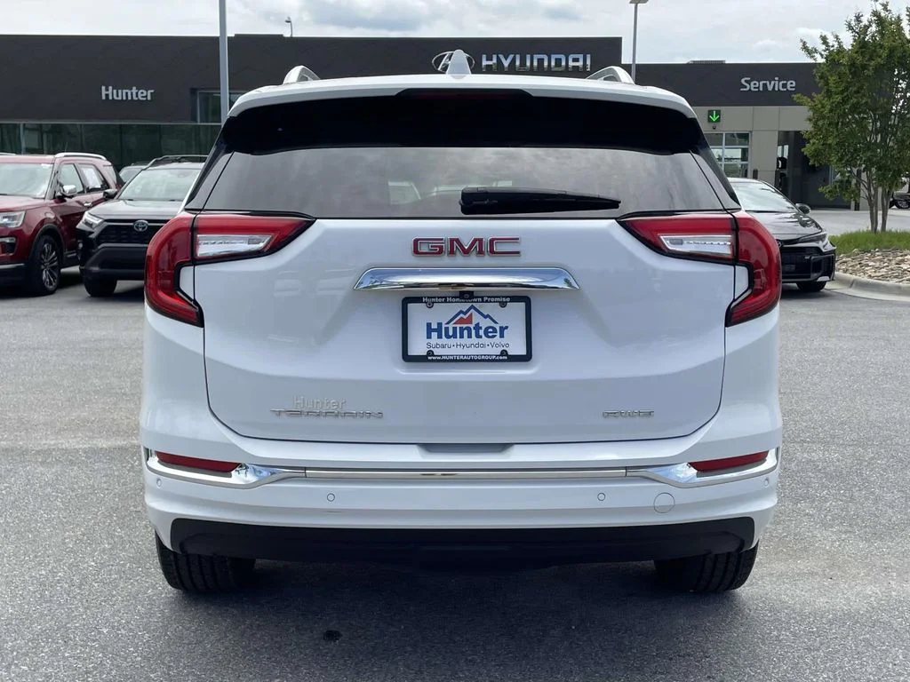 Used 2023 Summit White GMC Denali image 30