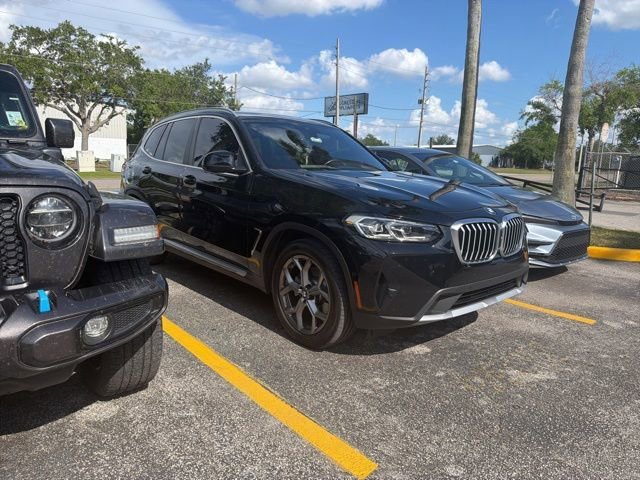 2022 BMW X3 xDrive30i's photo
