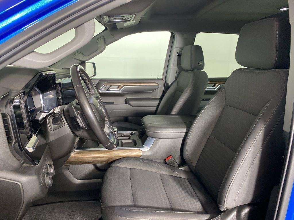 Used 2023 Glacier Blue Metallic Chevrolet RST image 10