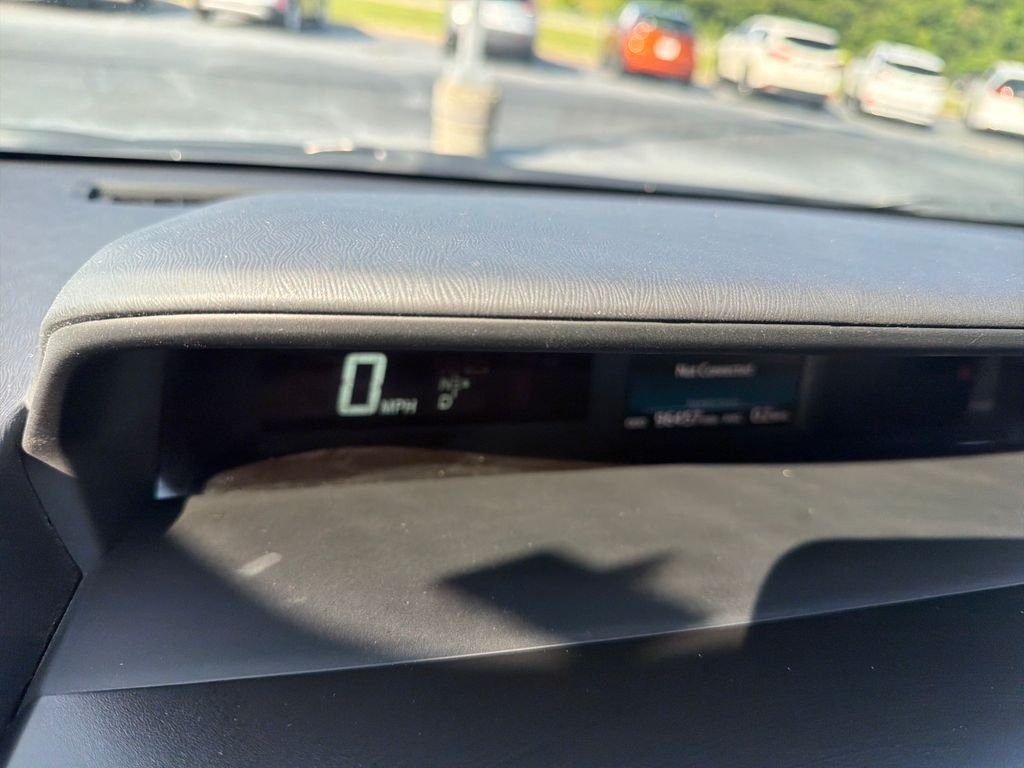 Used 2016 Gray Toyota Three image 15
