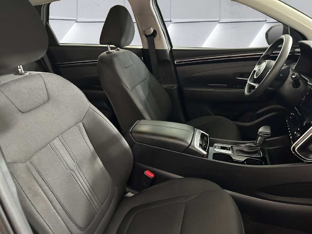 Used 2024 Gray Hyundai SEL image 14
