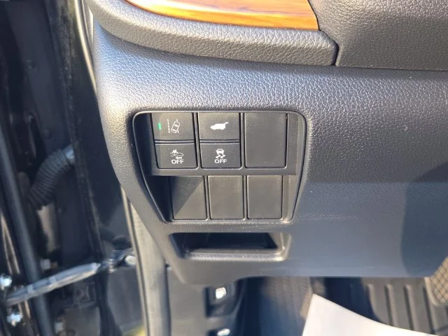 Used 2018  Honda EX-L image 26