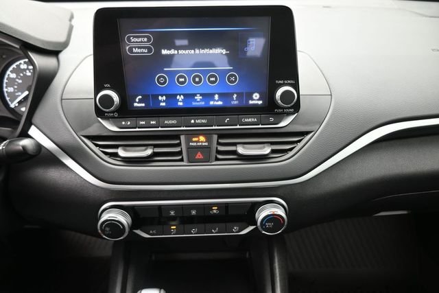 Used 2025 Gray Nissan 2.5 S image 9