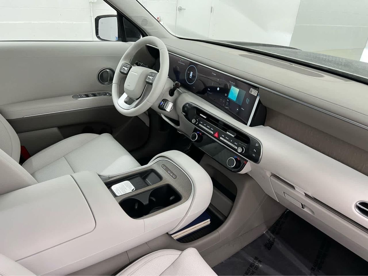 New 2026 Abyss Black Pearl Hyundai SEL AWD image 25
