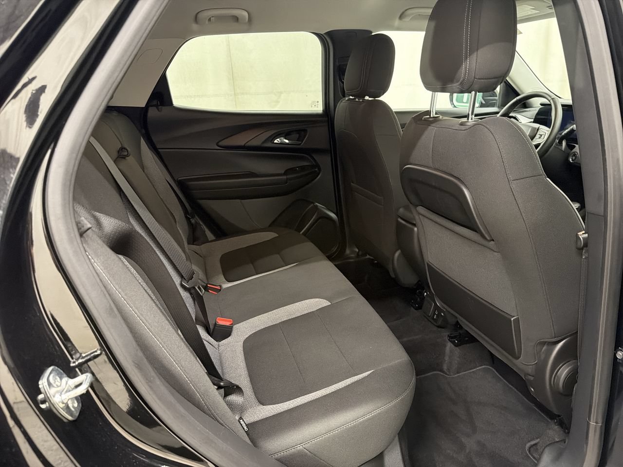 Used 2026 Mosaic Black Metallic Chevrolet LT image 19