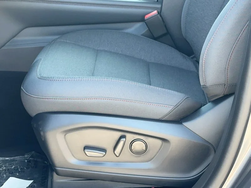 New 2026 Carbonized Gray Metallic Ford Active w/100A Pkg 4WD image 11