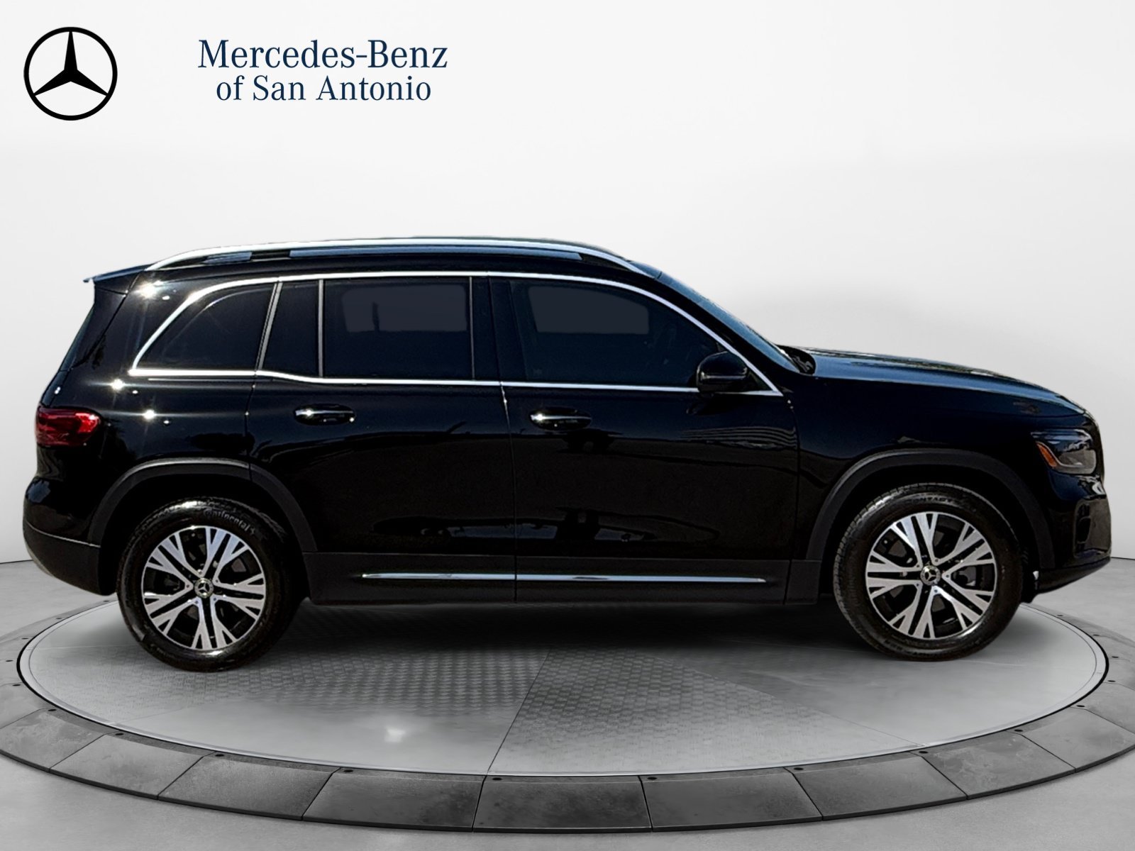 Certified Used 2025 Black Mercedes-Benz GLB 250 image 8