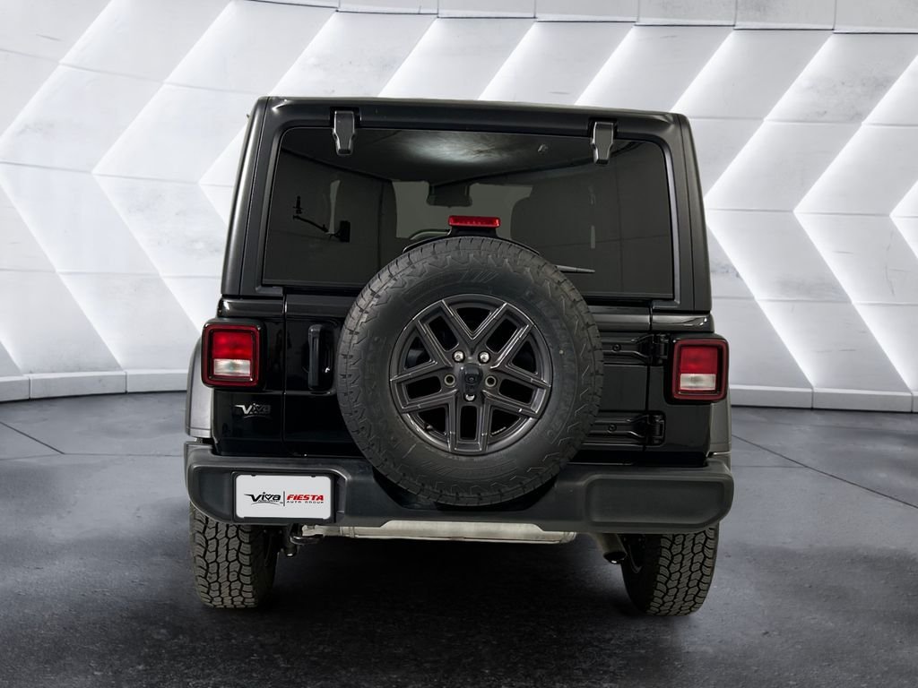 Used 2024 Black Jeep Sport S image 5