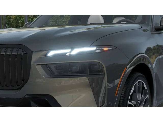 New 2027 Dravit Grey Metallic BMW  image 6