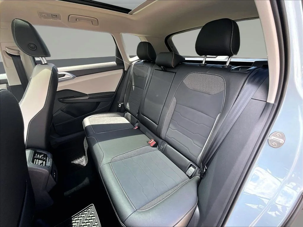 New 2026 Gray Volkswagen 1.5T SE image 26