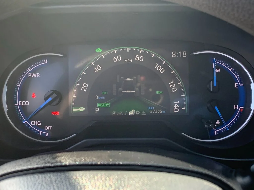 Used 2025 Black Toyota XLE image 28