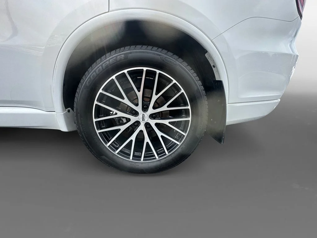 Used 2022 White Dodge R/T image 8